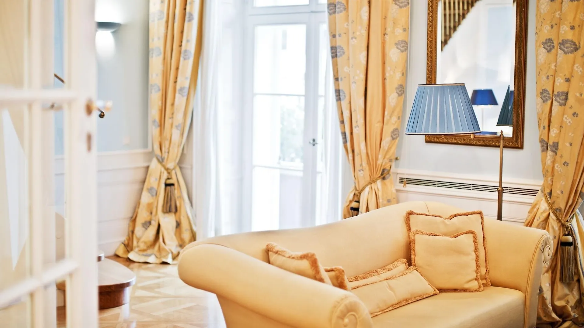 Palais Coburg Hotel Vienna 5*,  Austria