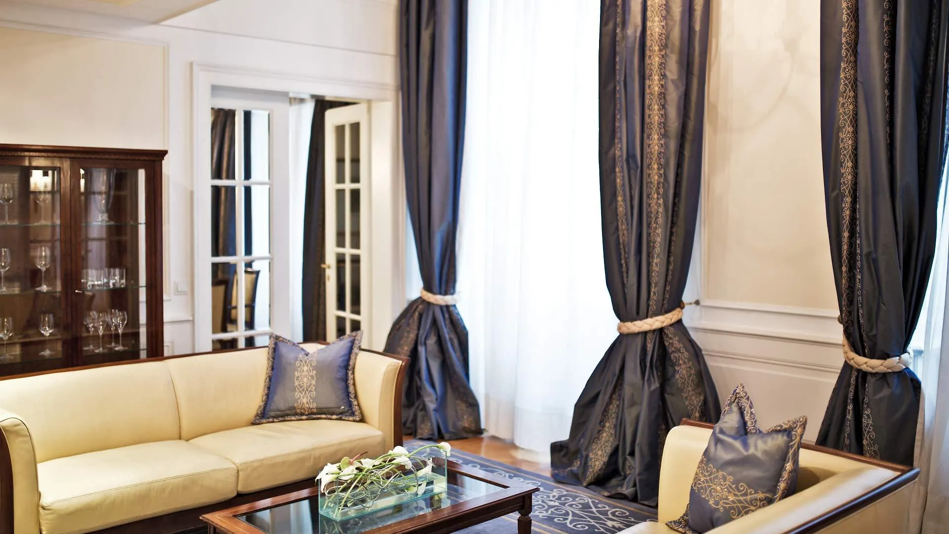 Palais Coburg Hotel Vienna 5*,  Austria