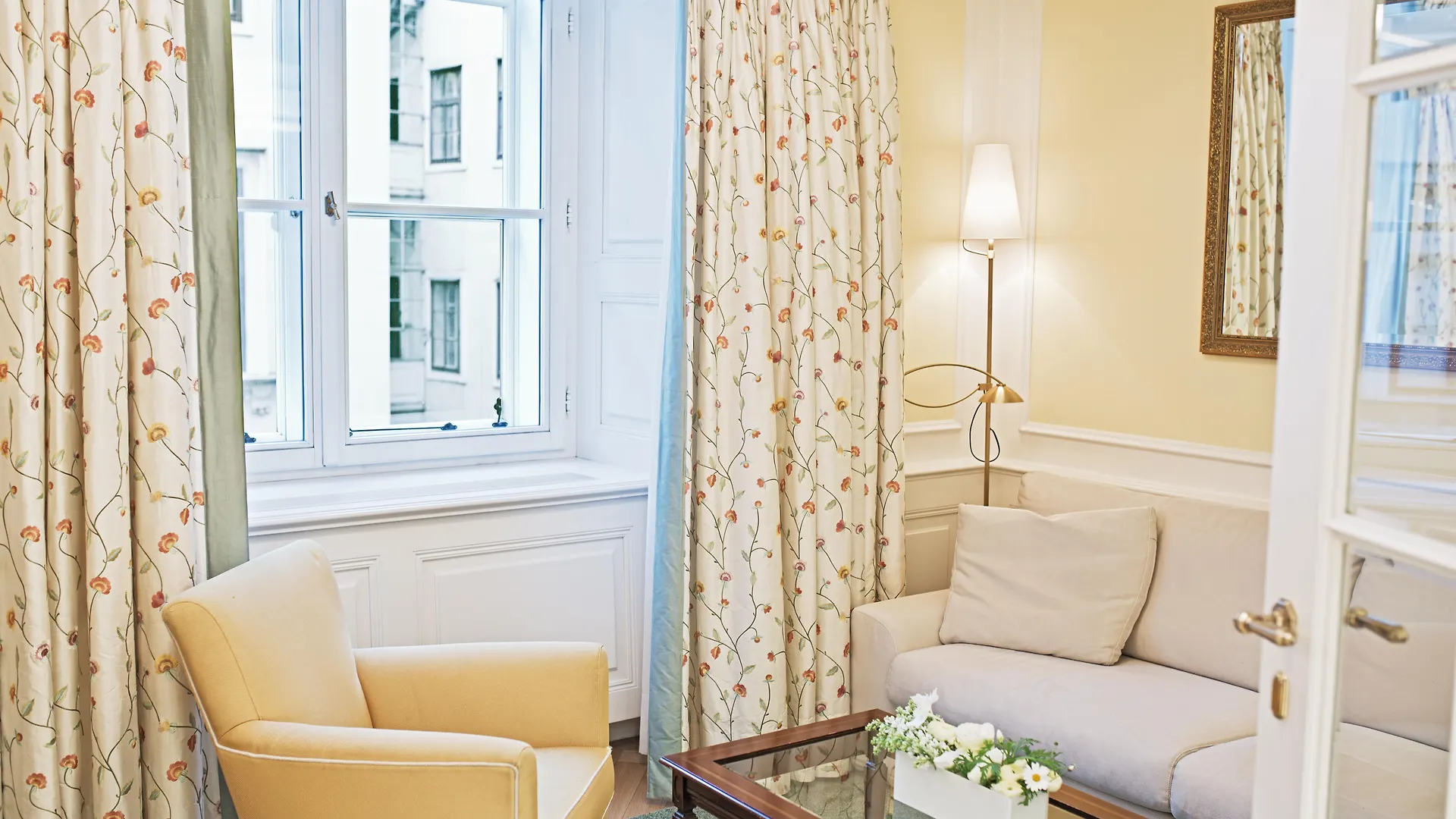 Palais Coburg Hotel Vienna