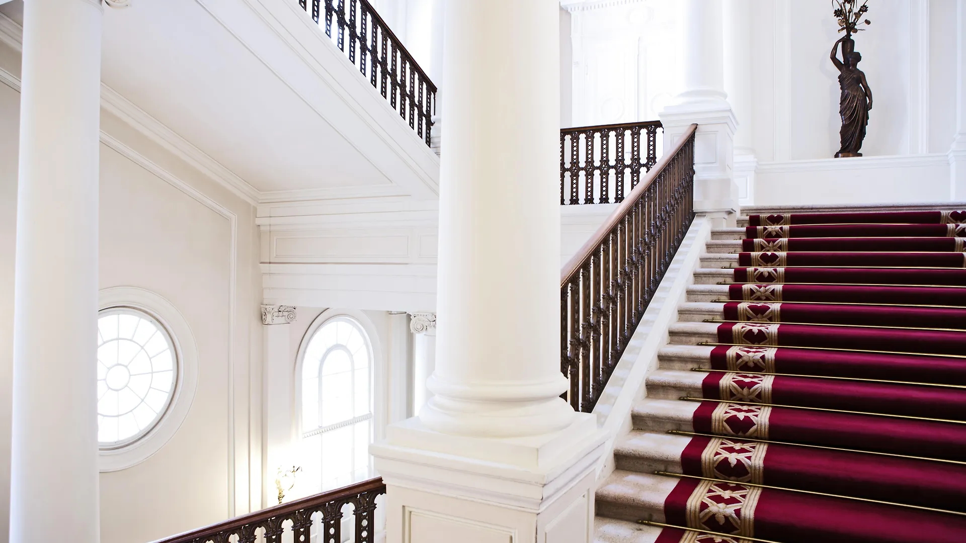 Palais Coburg Hotel Viyana