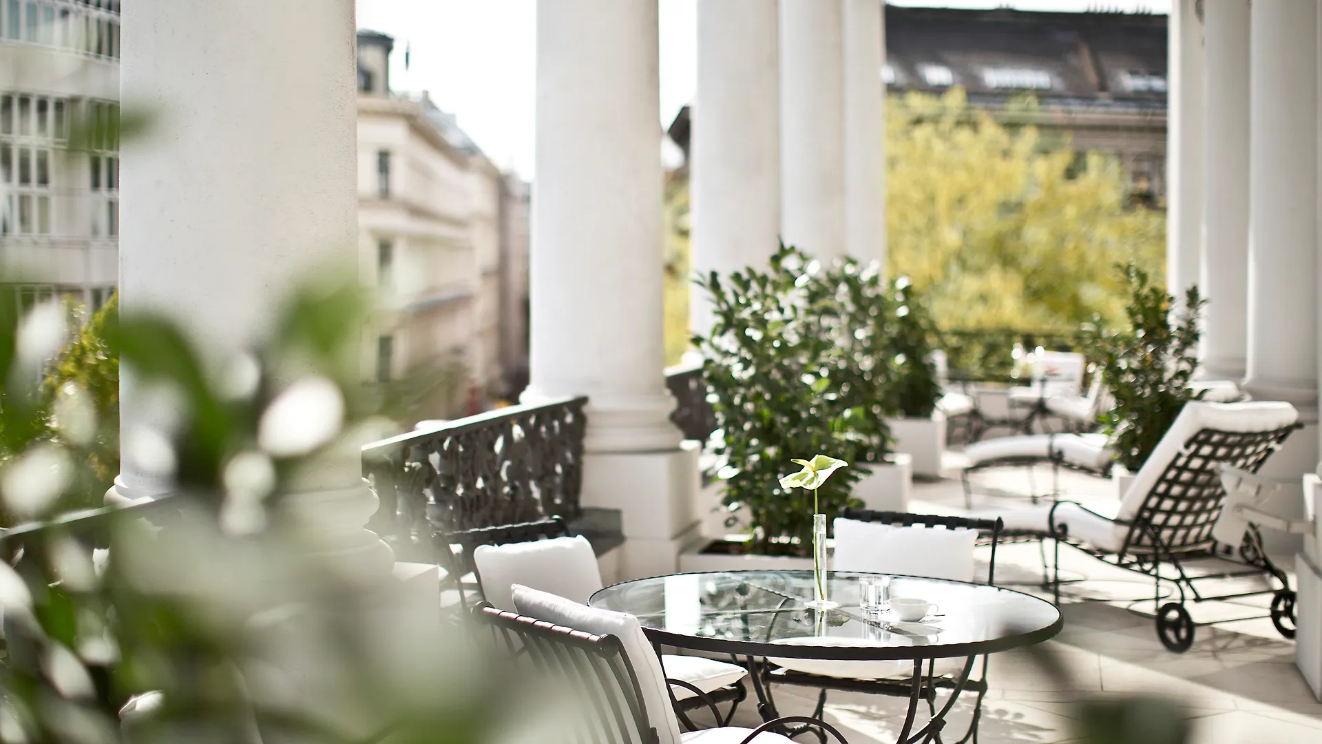 Palais Coburg Hotel Vienna 5*,